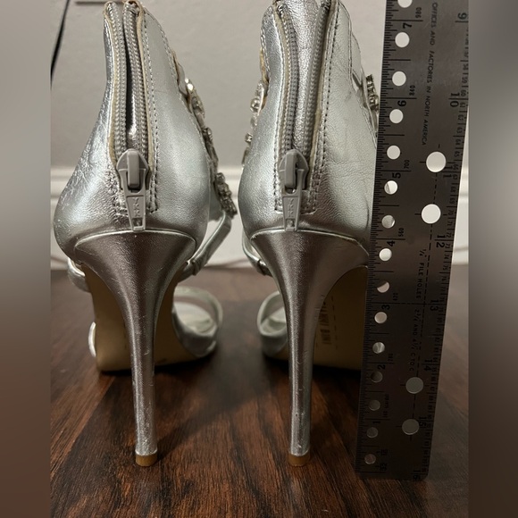 Gianni Bini Heels - Picture 4 of 8